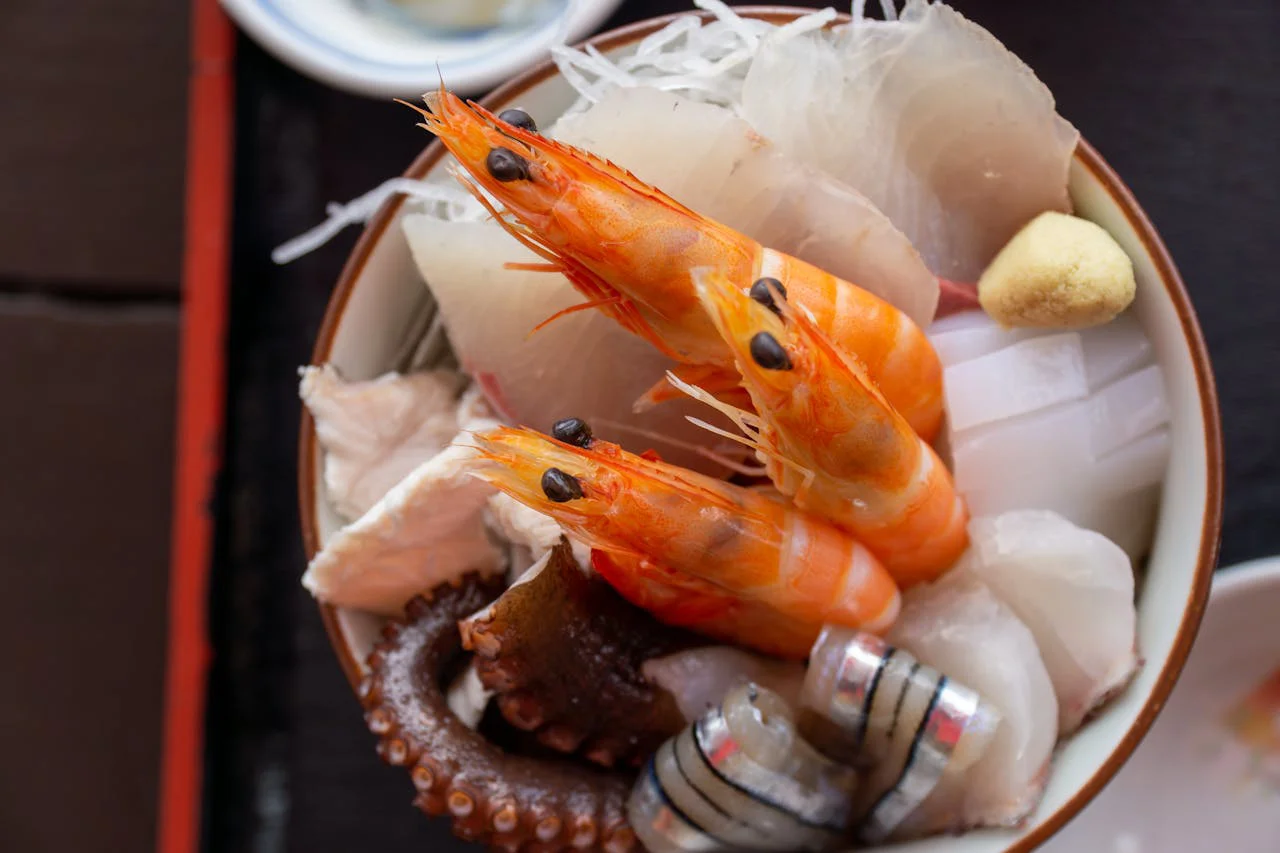 How Is Shrimp Sashimi Prepared